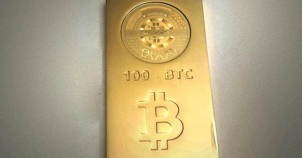 13年前花500鎂買下這金條！他提出100顆比特幣，變身千萬鎂富翁一位早期投資人解封珍藏 13 年的實體比特幣金條，成功取出 100 枚比特幣，市值逾 1 千萬美元，卻因疏忽曝光私鑰，損失價值約 4 萬美元的 BCH。