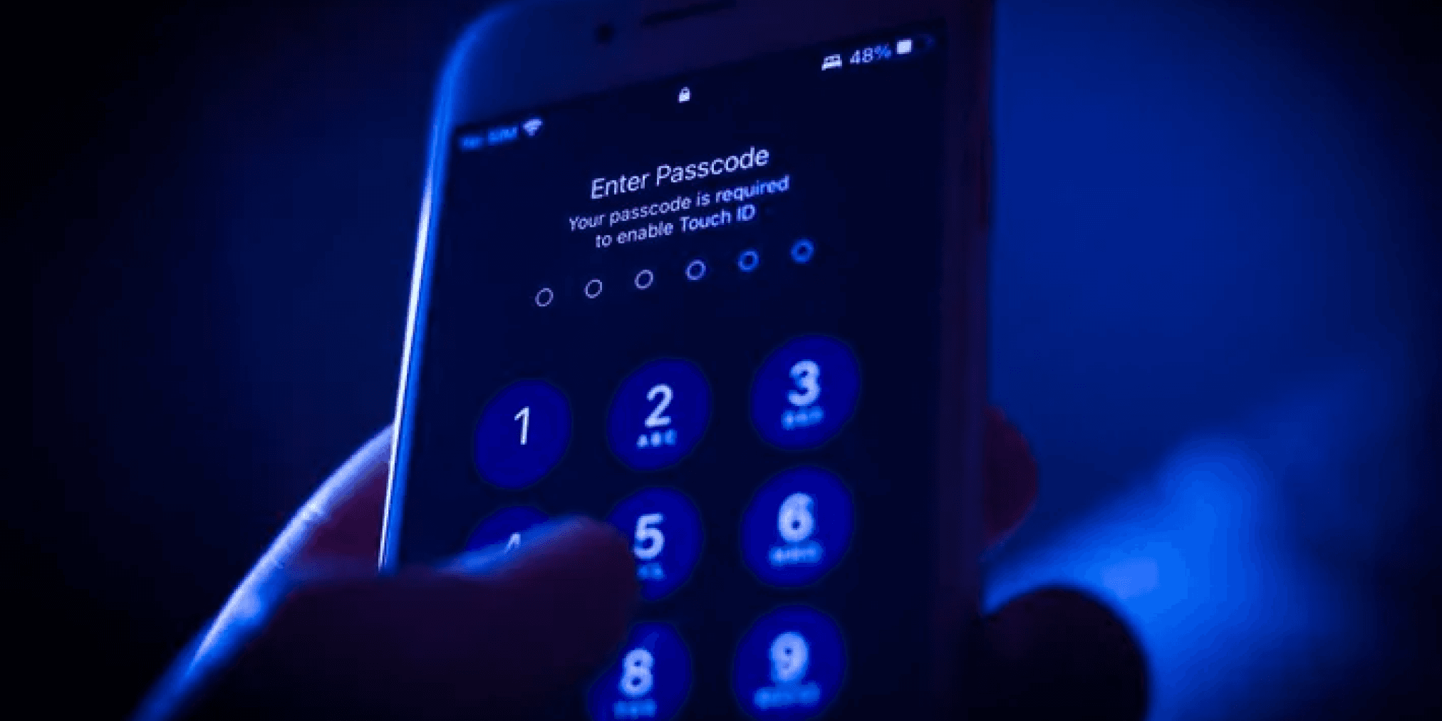 iPhone 用戶小心！高風險漏洞讓不授權也被盜？快做「這步驟」保護資產蘋果應用商店是安全的避風港？專家指出，這很可能是一種錯覺，近期蘋果的 App Store 和 iOS 系統就驚爆多起安全漏洞。 