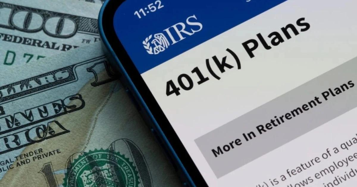 美國撤回401(k) 禁令！退休金可投資加密貨幣，8.9兆鎂市場敞開大門？美國勞工部撤銷禁令，允許 401(k) 投資加密貨幣，退休市場邁向多元化資產時代。比特幣投資人認為這是重大利好。