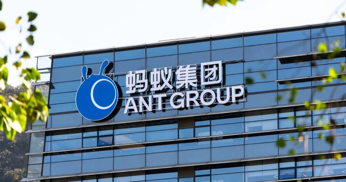 螞蟻國際要申請香港、新加坡穩定幣牌照！跨境支付進入新賽局螞蟻國際計劃在香港與新加坡申請穩定幣牌照，布局加密金融版圖，並透過 Whale 區塊鏈平台強化跨境支付與資金管理服務。