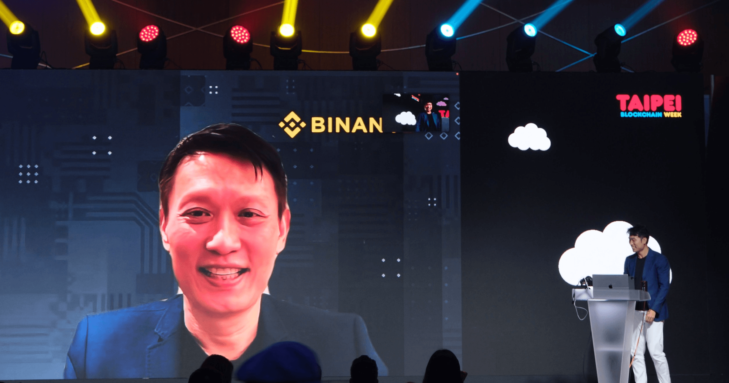 台北區塊鏈週 TBW》幣安新 CEO：喜歡吃「蚵仔麵線」！喊盤未來 2 年都看漲？新任幣安 CEO 鄧偉政（Richard Teng）在台北區塊鏈週透露喜歡台灣美食蚵仔麵線，談及承擔重擔接任趙長鵬的角色，重申加密貨幣監管合規的重要性。