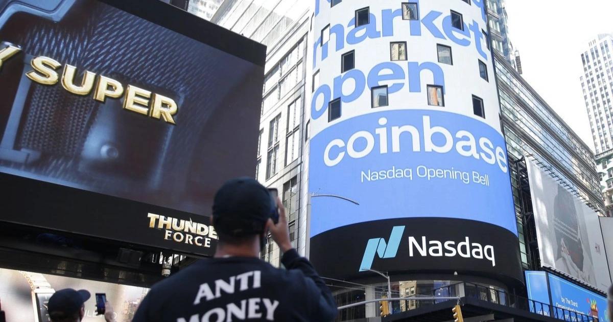 創造歷史！Coinbase成首家納入標普的加密公司，更多人將被動投資幣圈？Coinbase 將成為首家納入標普 500 指數的加密貨幣公司，消息公布後股價大漲。此舉將使追蹤標普指數的基金被動投資 Coinbase，擴大加密貨幣市場的投資觸及。