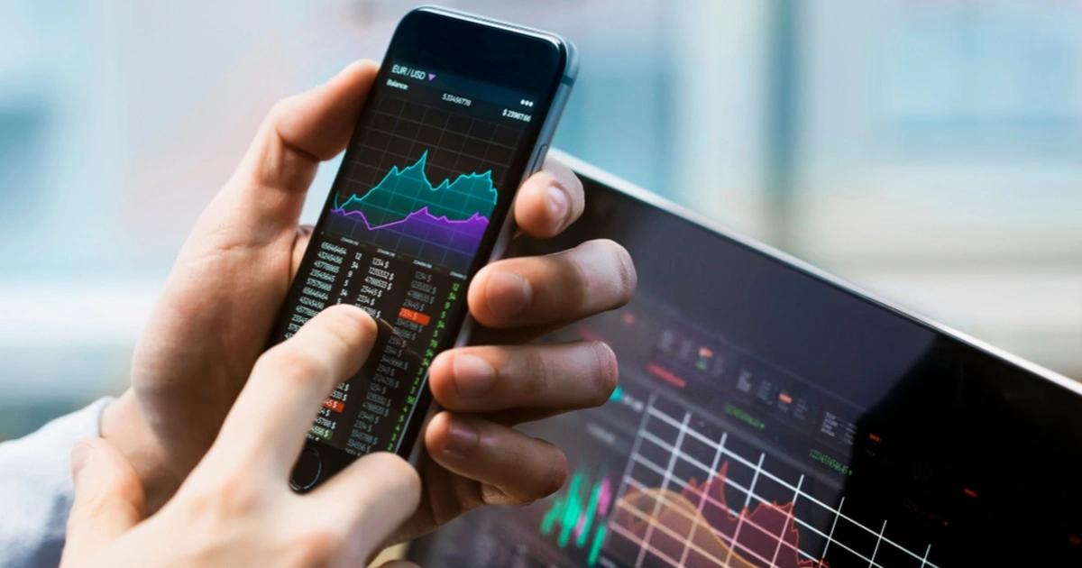 券商進場！Robinhood傳將推鏈上股票平台，富途證券上線加密貨幣入金Robinhood 擬在歐洲推區塊鏈證券平台，富途同步開放加密充幣服務，傳統金融加速擁抱代幣化資產新未來。