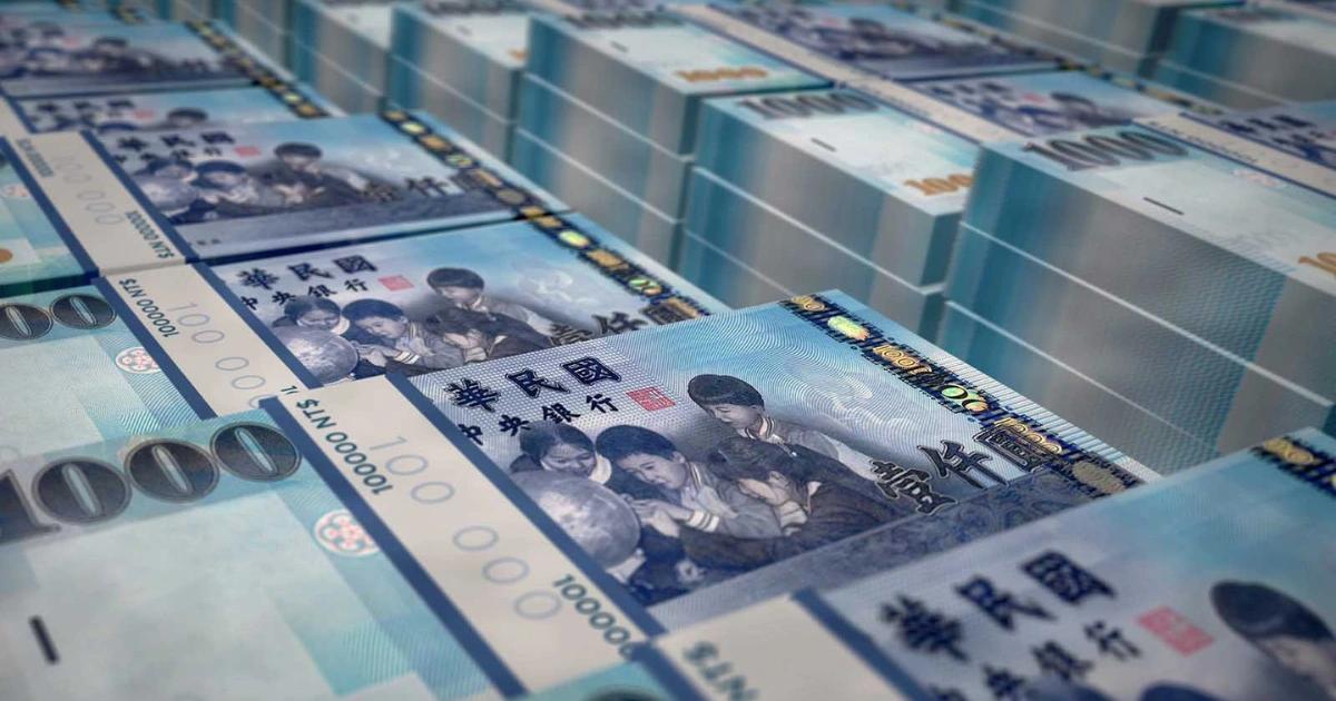 他沒騙過人，卻洗了104億台幣：金融加工師是什麼？怎麼崛起的？台灣破獲一起新台幣104億元加密貨幣洗錢案，邱姓嫌犯透過複雜鏈上流程，協助詐騙集團洗白贓款，年獲利上看 7 千萬元，凸顯台灣加密貨幣洗錢規模龐大，警方將重新審視「金融加工師」角色。
