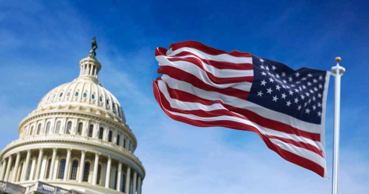 美參議院推翻加密稅規！DeFi開發者將受益，以後交易不再受監管？美國參議院以 70 比 27 票推翻 IRS 加密交易新規，阻止對 DeFi 過度監管。此舉獲跨黨派支持，被視為美國加密監管的重要轉捩點。