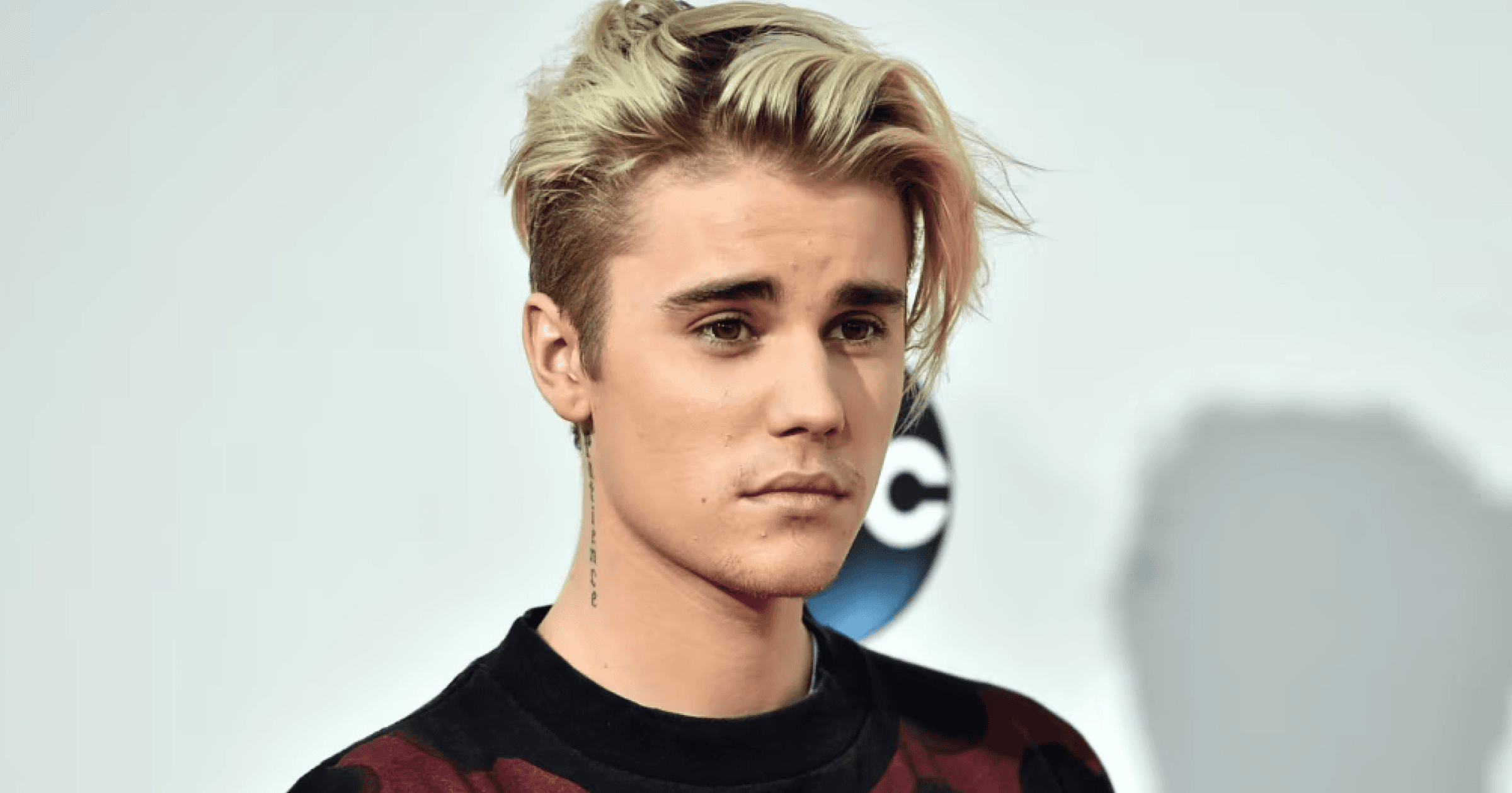 投資小賈斯汀的歌可賺錢？《Company》化身NFT，買了竟能拿分潤小賈斯汀（Justin Bieber）粉絲有福了？破億播放單曲《Company》NFT 已在近日開賣，購買的人甚至還能賺到版稅分潤？