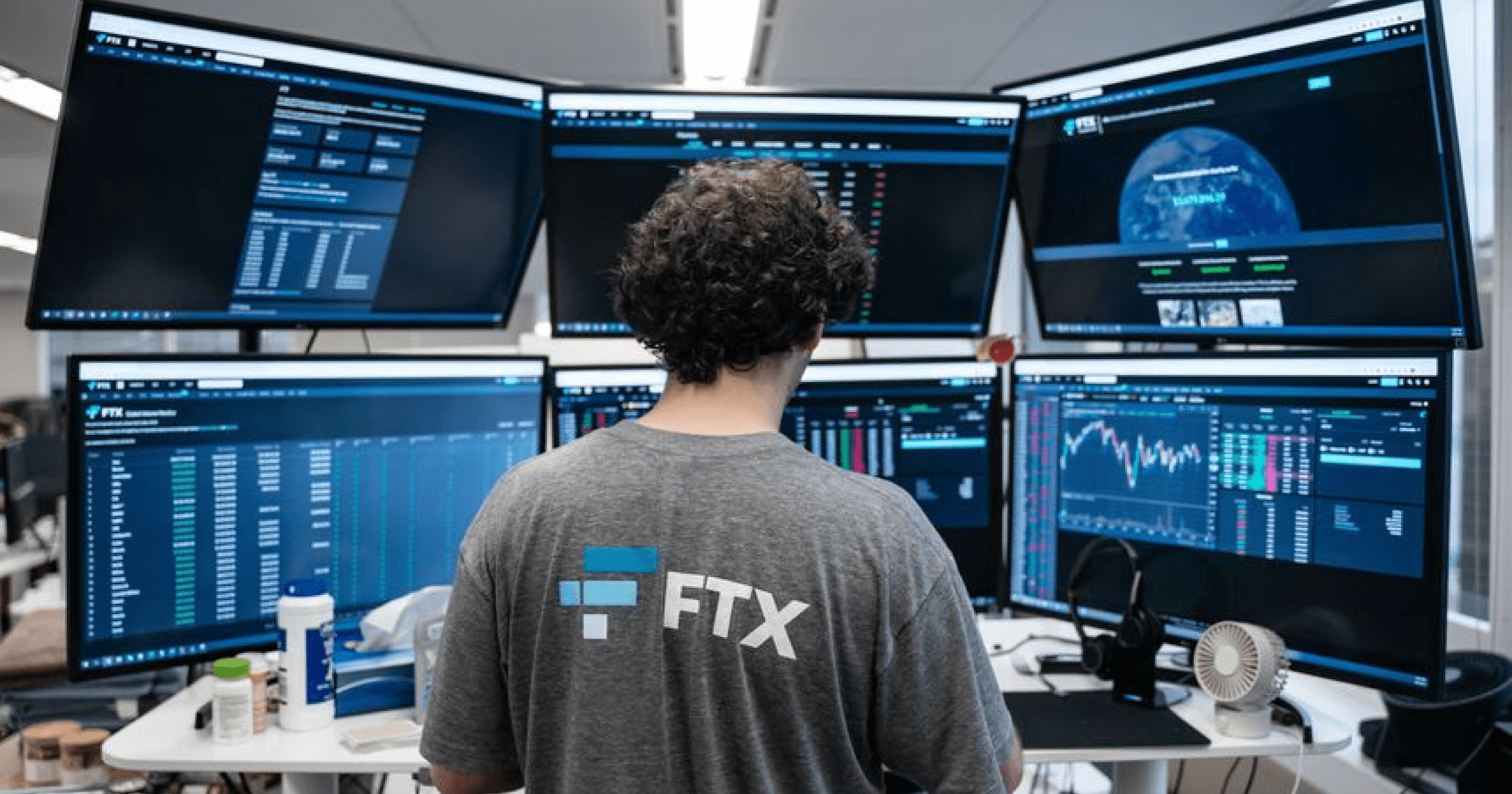 FTX 資產負債表有多可怕？分析：簡直是「銀行危機」翻版！金融時報於 14 日披露了一份據稱是 FTX 最後時刻的資產負債表，該負債表顯示了 FTX 是如何突然陷入萬劫不復的深淵，甚至可以稱作是完美的「銀行危機」教科書。