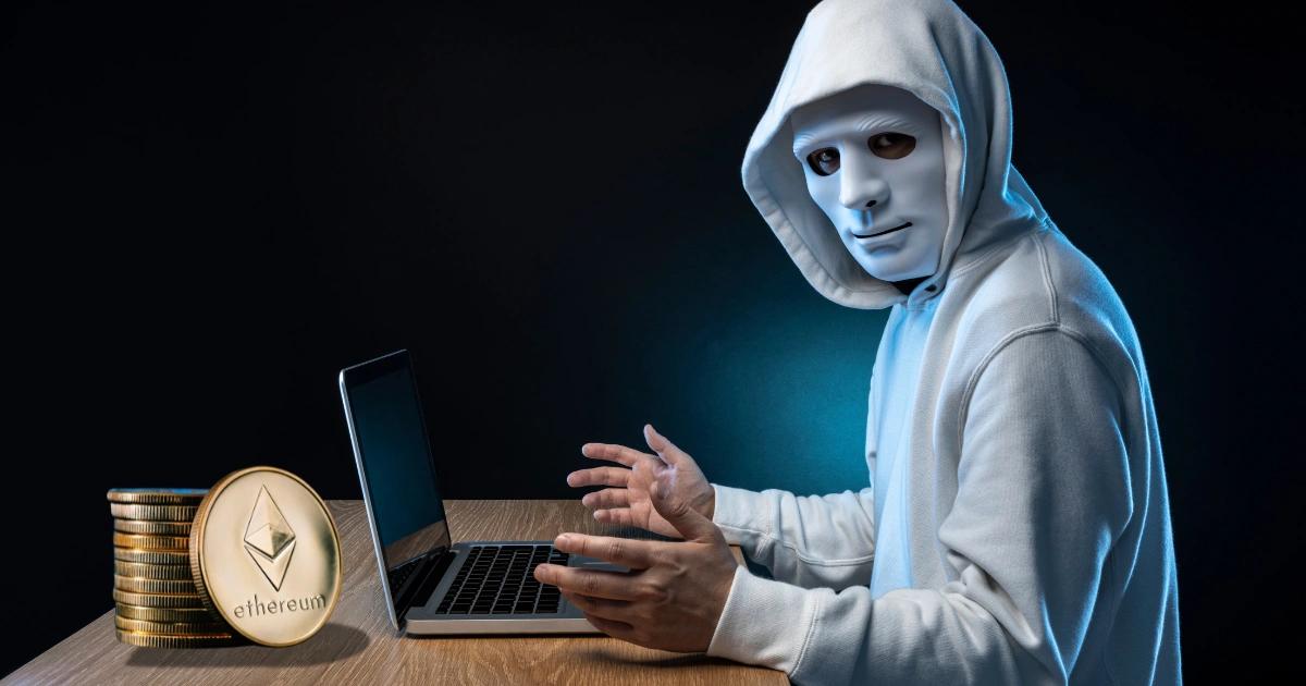一顆按鈕失去畢生積蓄？ETH丟失揭Safe跨鏈隱憂，白帽神救援逆轉危機Safe 錢包老版本爆出跨鏈部署漏洞，導致用戶 100 ETH 差點遺失，白帽團隊 Protofire 搶先部署成功救回資金，凸顯多鏈自託管風險與白帽重要性。