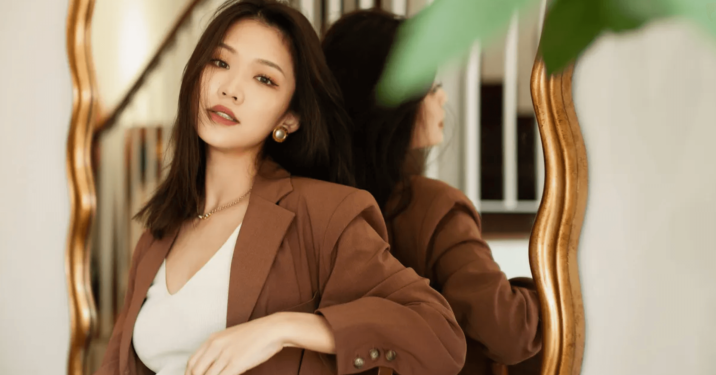 遭揭詐騙黑歷史！幣圈網紅 Irene Zhao 出面回應指責，她都說了些什麼？Jupiter 聯合創辦人 Meow 宣布將與 Irene Zhao 合作推出迷因幣平台，並將分配 5% 的代幣給 Jupiter DAO。Irene Zhao 曾因參與多個詐騙項目而遭受批評。