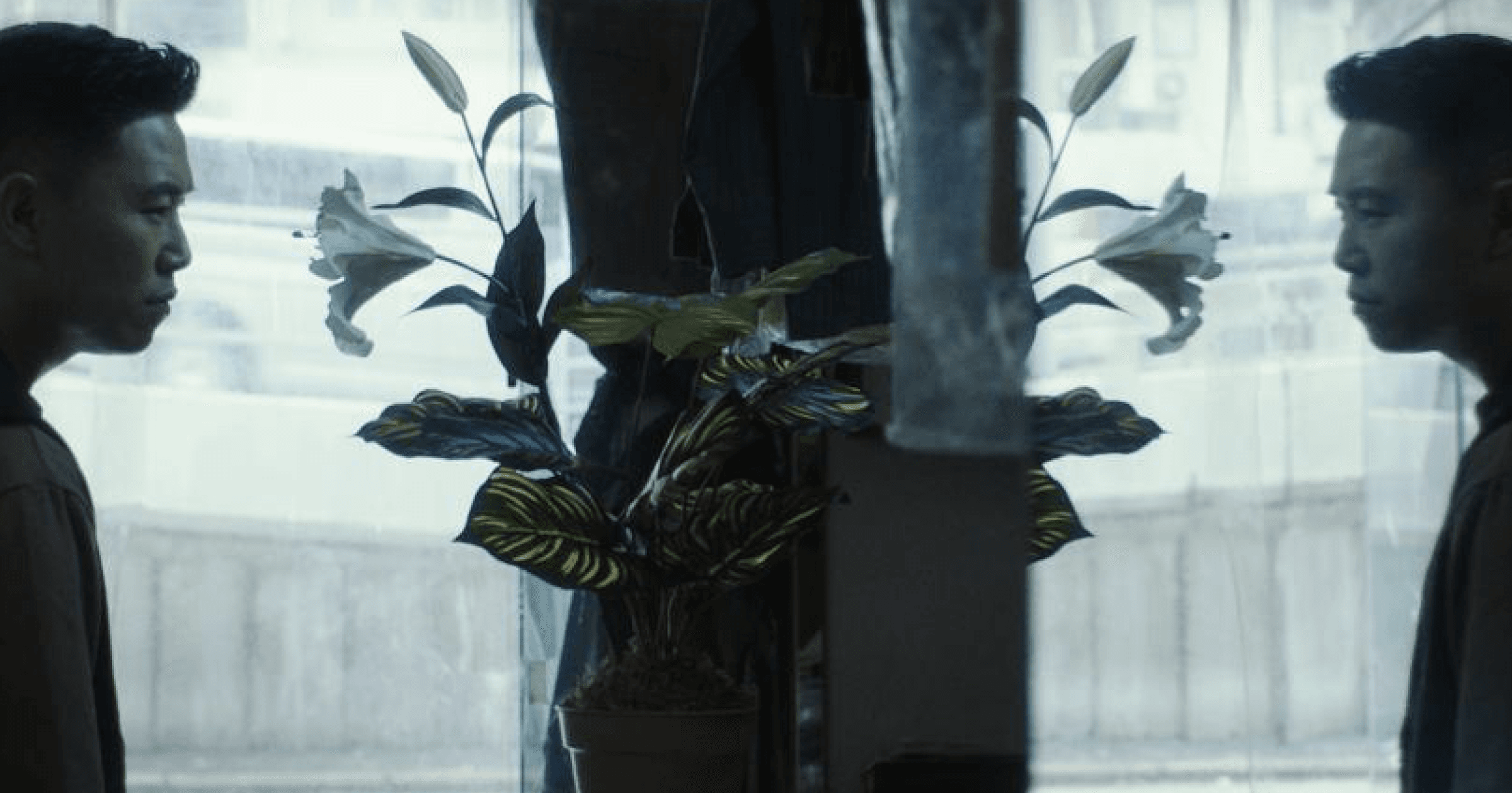 周星馳 NFT 要來了？星爺分享歐陽靖新歌《Nobody》，文案暗藏「1 大預告」！12 月 6 日，知名導演、演員周星馳 INS 轉發華裔美籍說唱歌手歐陽靖的新歌《Nobody》的 MV，文案中透露 Moonbox 的 NFT 合集 Nobody 或將發售在即。