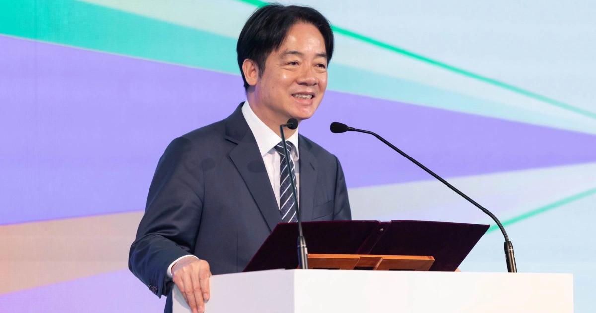 賴清德也受害！徵信社用USDT買台灣人9300萬筆個資，還打包販售國華徵信社工程師被指示透過暗網，以泰達幣購買9,300萬筆台灣人個資，包含賴清德總統資訊，並架設查詢系統牟利。刑事局已逮捕10人，查扣設備，依個資法移送偵辦。