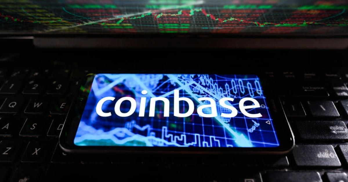 Coinbase看好比特幣繼續漲！揭3大關鍵助力，但也有2個潛在風險美國經濟前景轉佳、監管清晰與企業持幣熱潮驅動 2025 年下半年加密市場，儘管存潛在風險，比特幣有望續創新高，山寨幣表現分化。